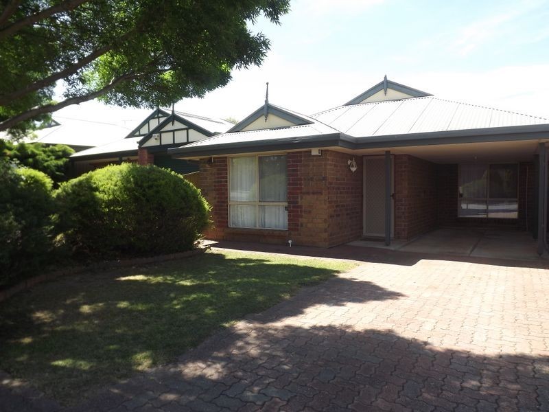 11 Lagavulin Court, Greenwith SA 5125