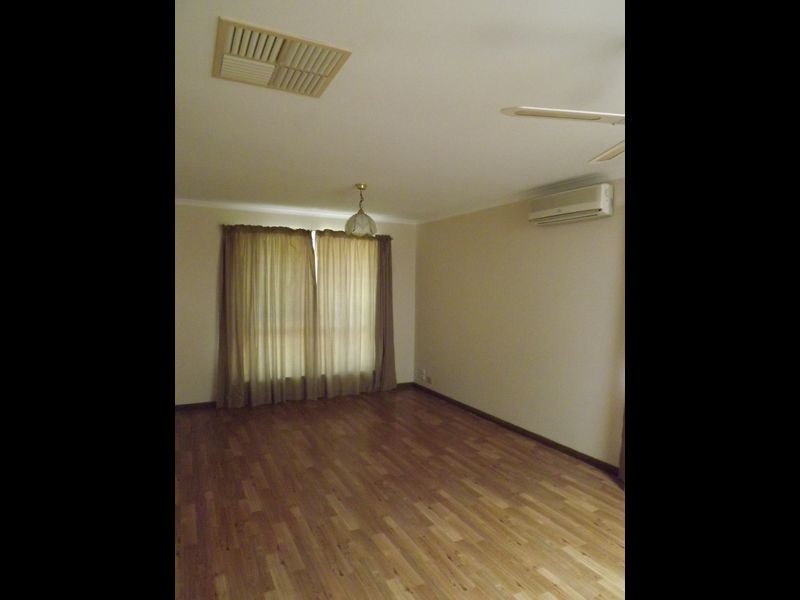 11 Lagavulin Court, Greenwith SA 5125