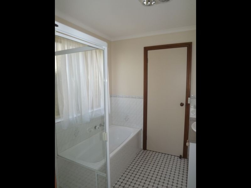 11 Lagavulin Court, Greenwith SA 5125