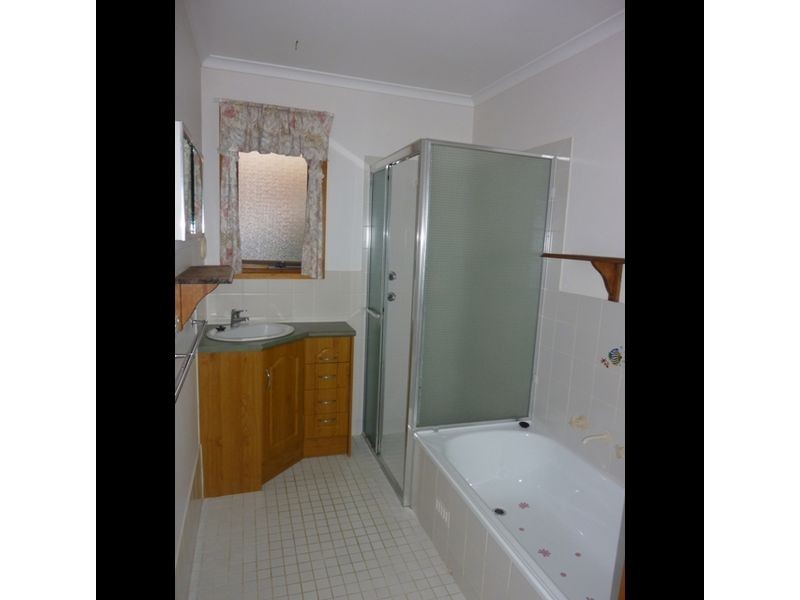 10 Reta Court, Golden Grove SA 5125