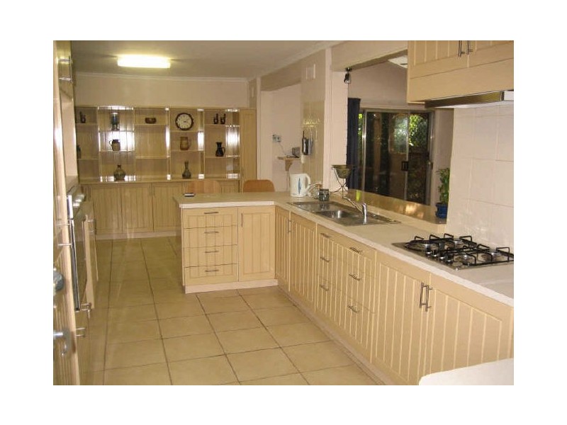 3 Amanda Drive, Surrey Downs SA 5126