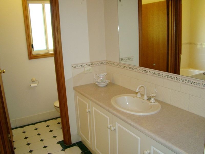 3 Hill Ridge Court, Wynn Vale SA 5127