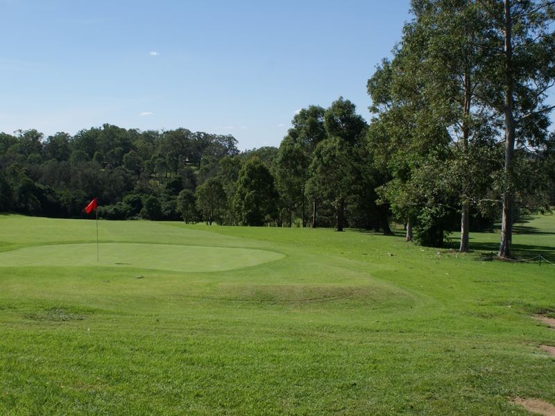 Wallacia NSW 2745