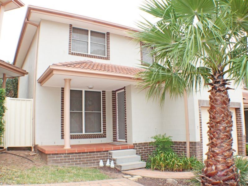 Glenmore Park NSW 2745