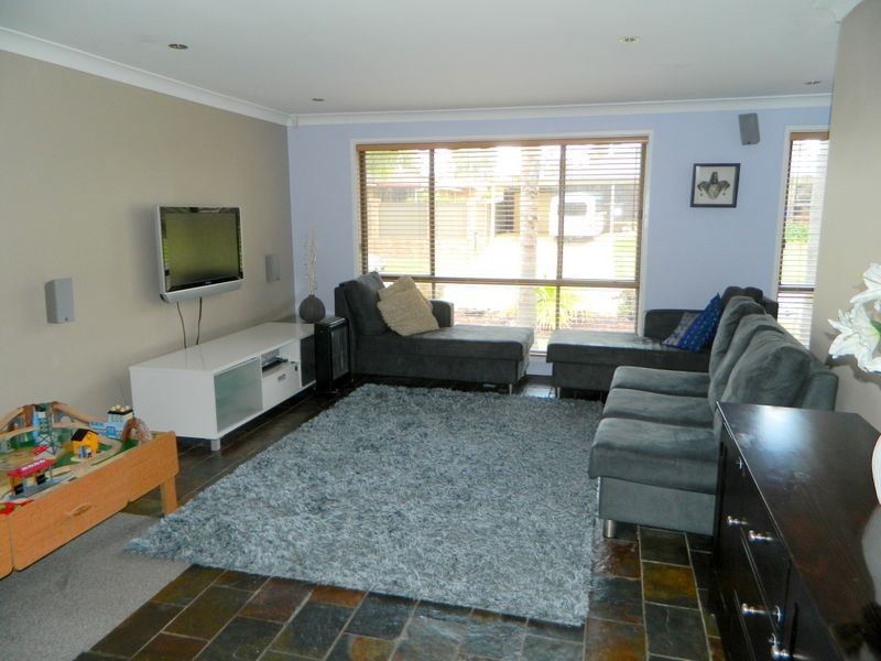 3 Cobbity Ave, Werrington Downs NSW 2747