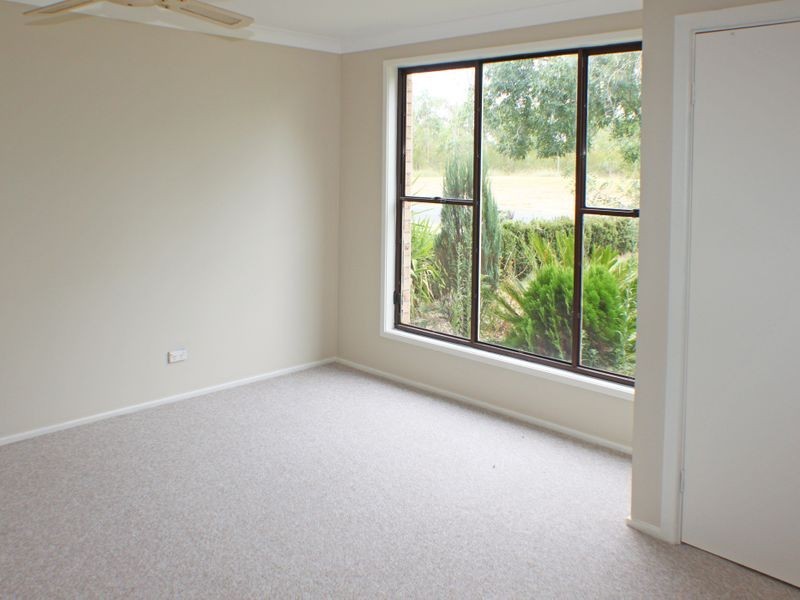 77 Soling Crescent, Cranebrook NSW 2749