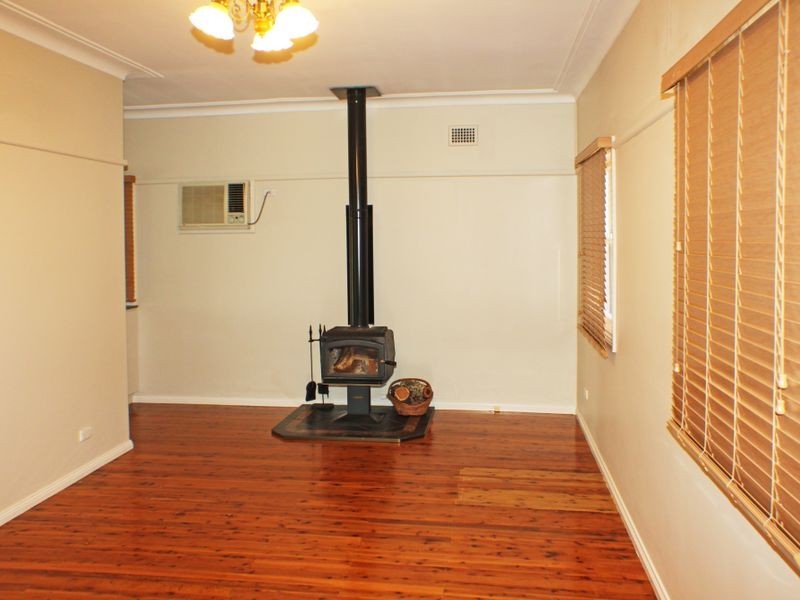 76 Elizabeth Crescent, Kingswood NSW 2747