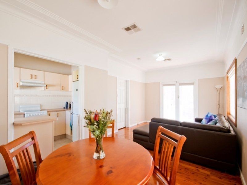 8 Darling Street, Penrith NSW 2750