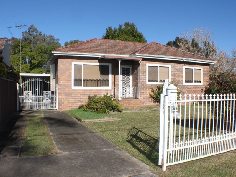 90 Victoria St, Kingswood NSW 2747