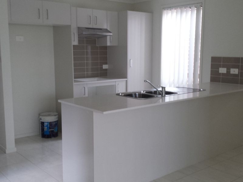 101 Glenmore Ridge, Glenmore Park NSW 2745