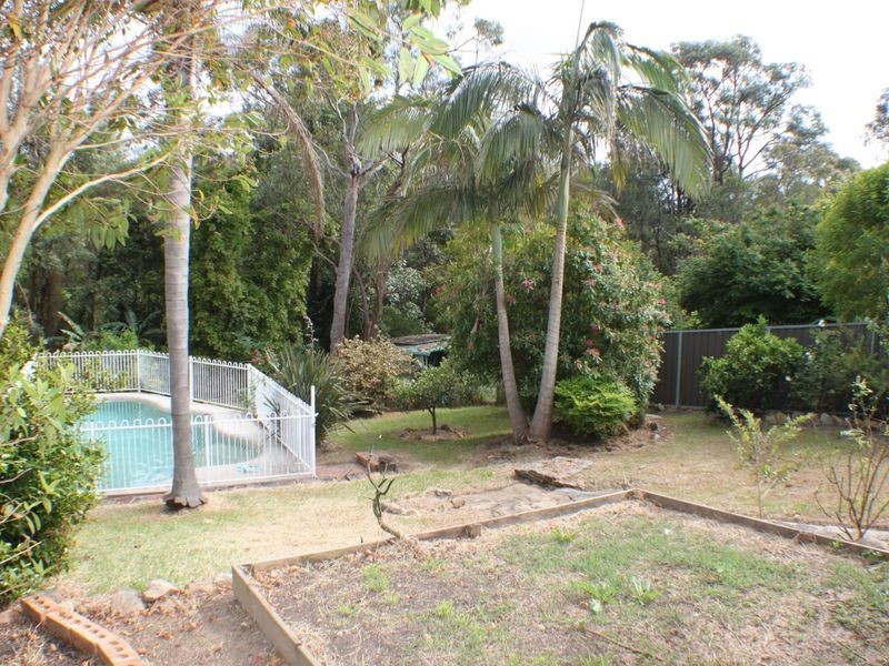 32 Bellereeve Ave, Mount Riverview NSW 2774