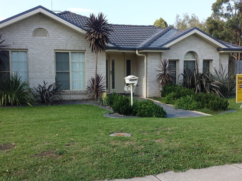 1 The Lakes Drive, Glenmore Park NSW 2745