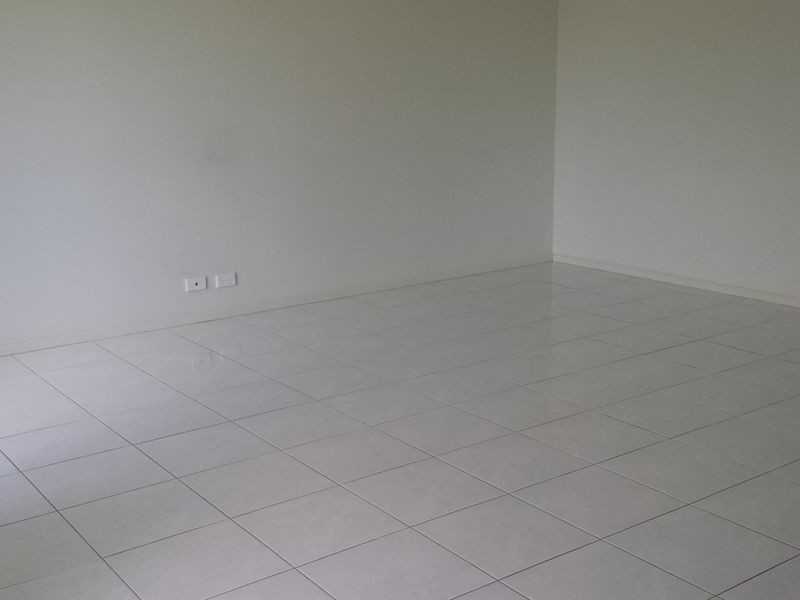 1 The Lakes Drive, Glenmore Park NSW 2745