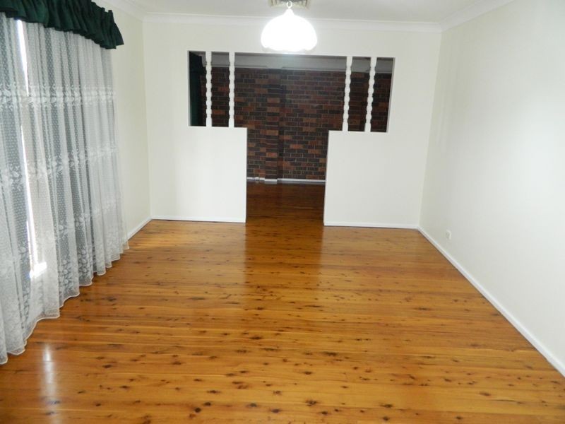 4 Madigan Drive, Werrington County NSW 2747