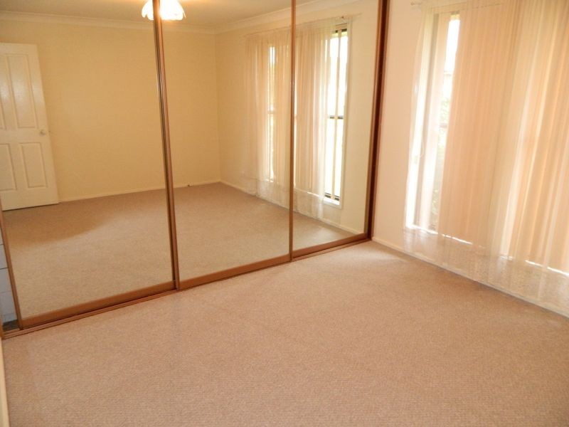 4 Madigan Drive, Werrington County NSW 2747