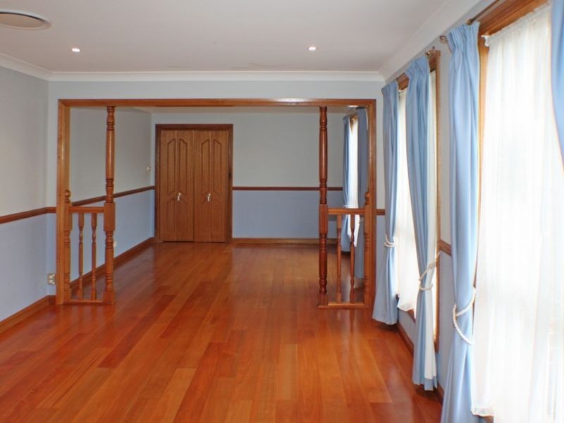 36 Waterford Way, Glenmore Park NSW 2745