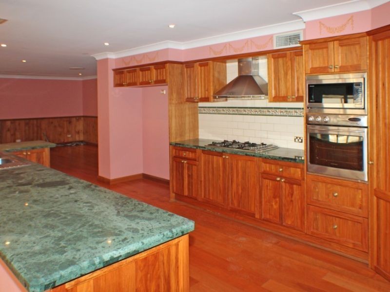 36 Waterford Way, Glenmore Park NSW 2745