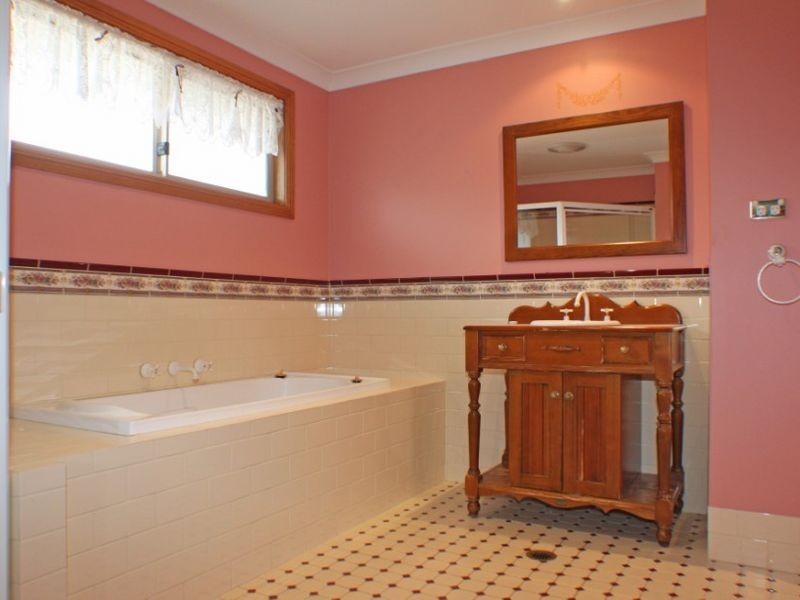 36 Waterford Way, Glenmore Park NSW 2745