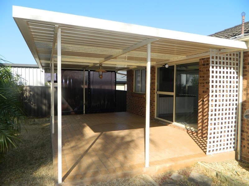 8 Bottlebrush Drive, Cranebrook NSW 2749