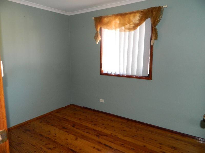 8 Bottlebrush Drive, Cranebrook NSW 2749