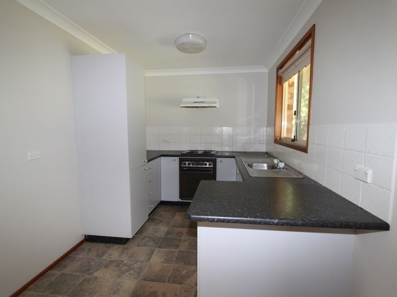 10 Harwood Circuit, Glenmore Park NSW 2745