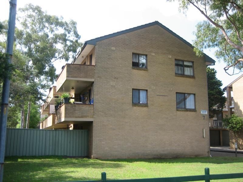 5/7 Santley Crescent, Kingswood NSW 2747