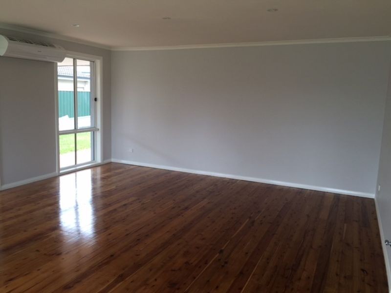 HOUSE 38 Grazier Crescent, Werrington Downs NSW 2747