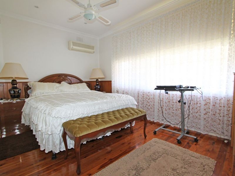 7 Shaw Street, Cambridge Park NSW 2747