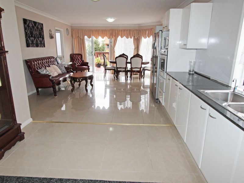 17 Norfolk Road, Cambridge Park NSW 2747