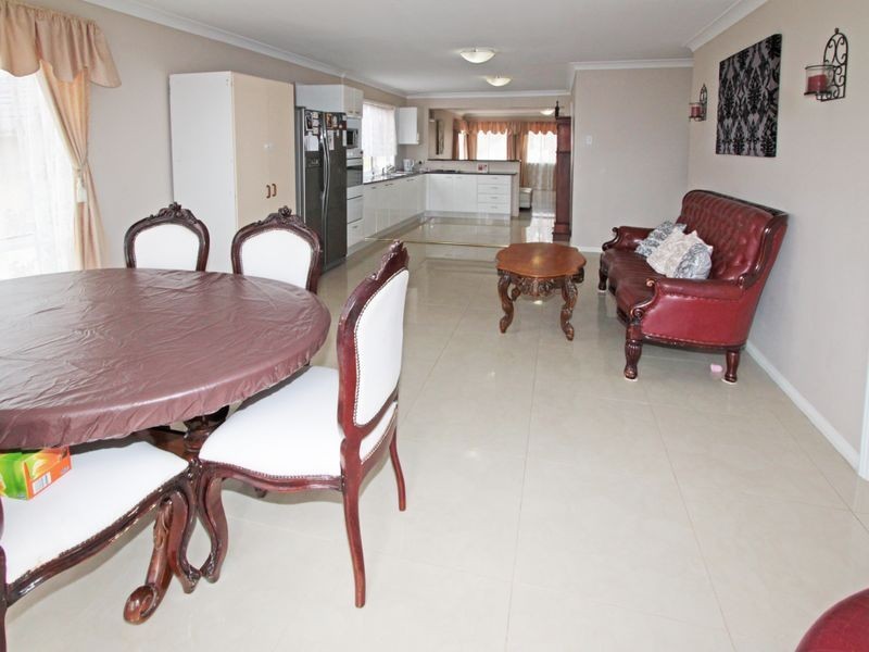 17 Norfolk Road, Cambridge Park NSW 2747