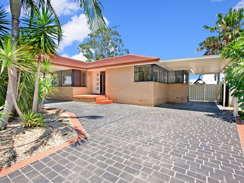 42 Chesterfield Road, South Penrith NSW 2750