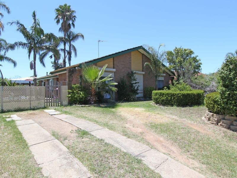 2 Manor Glen, Werrington Downs NSW 2747