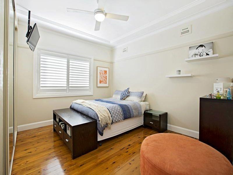 30 Ladbury Street, Penrith NSW 2750