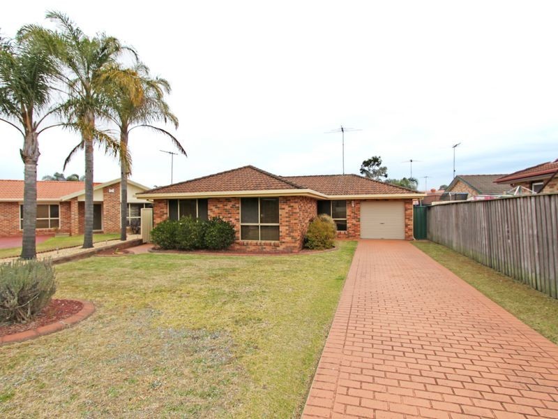 19 Andromeda Drive, Cranebrook NSW 2749