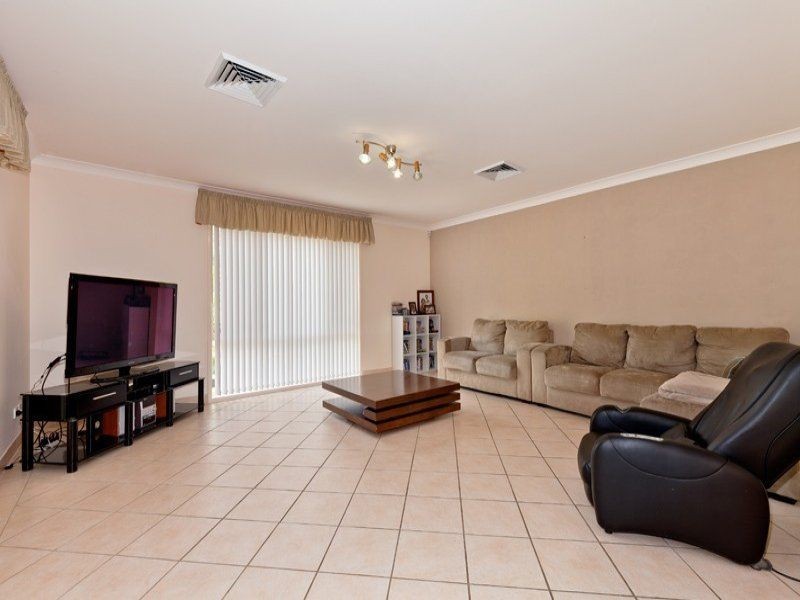 50 Shearwater Drive, Glenmore Park NSW 2745