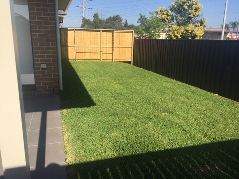 12 Empire Circuit, Penrith NSW 2750