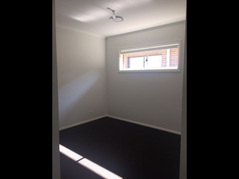 12 Empire Circuit, Penrith NSW 2750