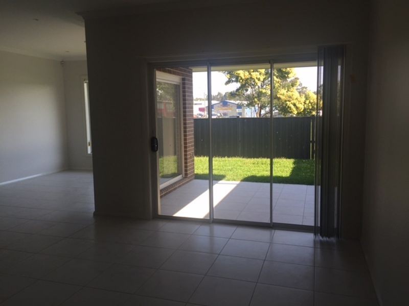 12 Empire Circuit, Penrith NSW 2750