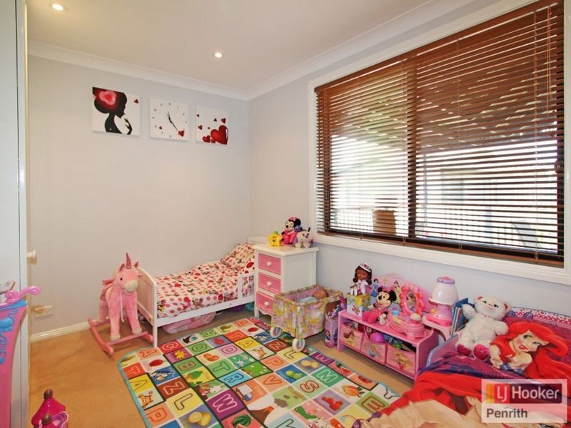 18 Kilkenny Road, South Penrith NSW 2750