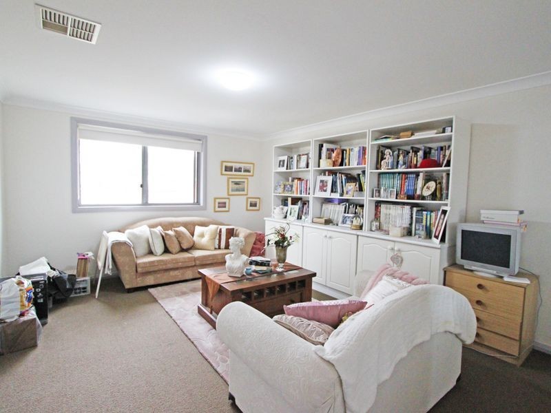 4/10 Barrett Place, Cranebrook NSW 2749