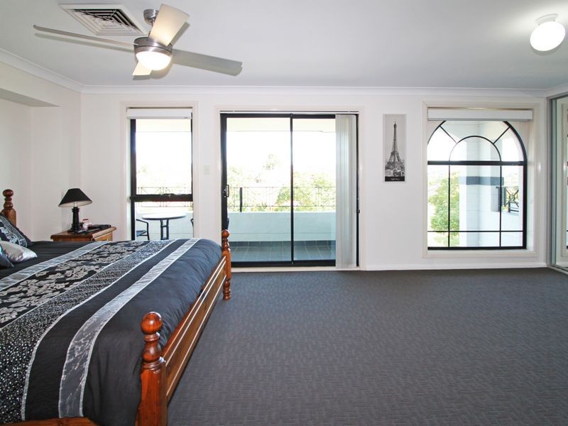 6 Turnberry Crescent, Glenmore Park NSW 2745