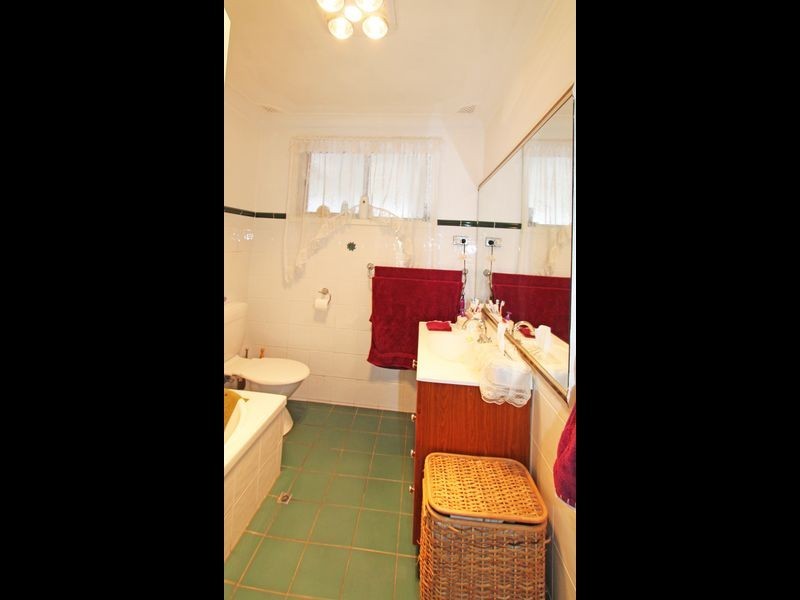 97 Cambridge Street, Cambridge Park NSW 2747