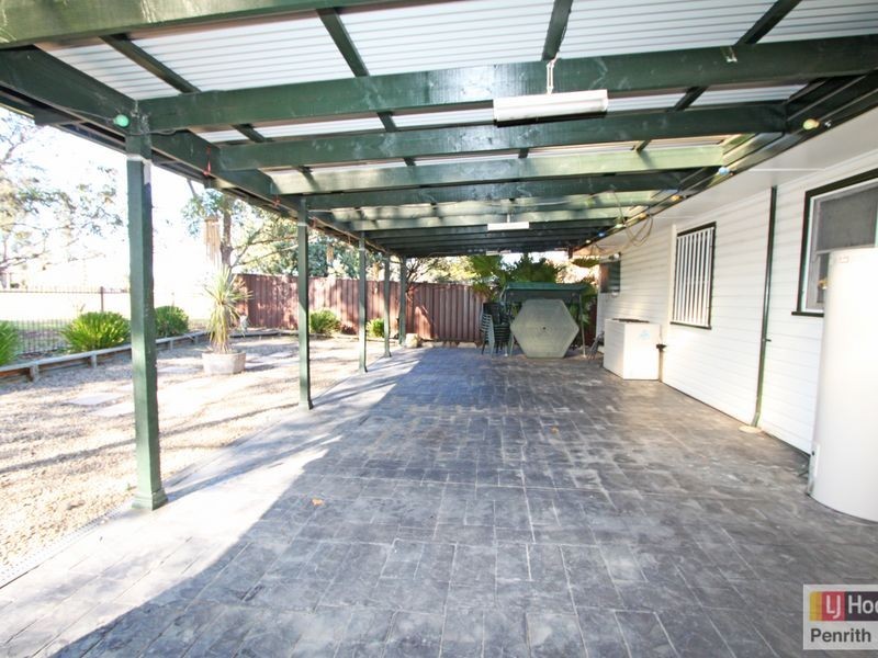 8 Grange Crescent, Cambridge Gardens NSW 2747