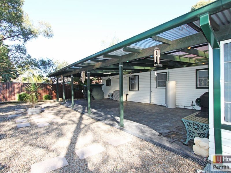 8 Grange Crescent, Cambridge Gardens NSW 2747