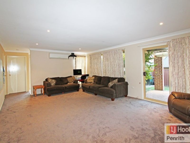 12 Corndew Crescent, Werrington Downs NSW 2747