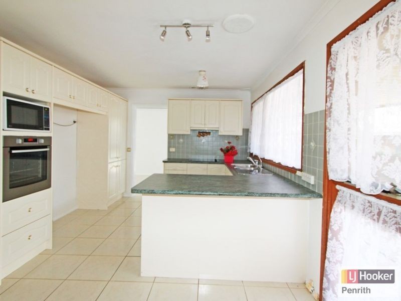 1 Gilda Ave, South Penrith NSW 2750