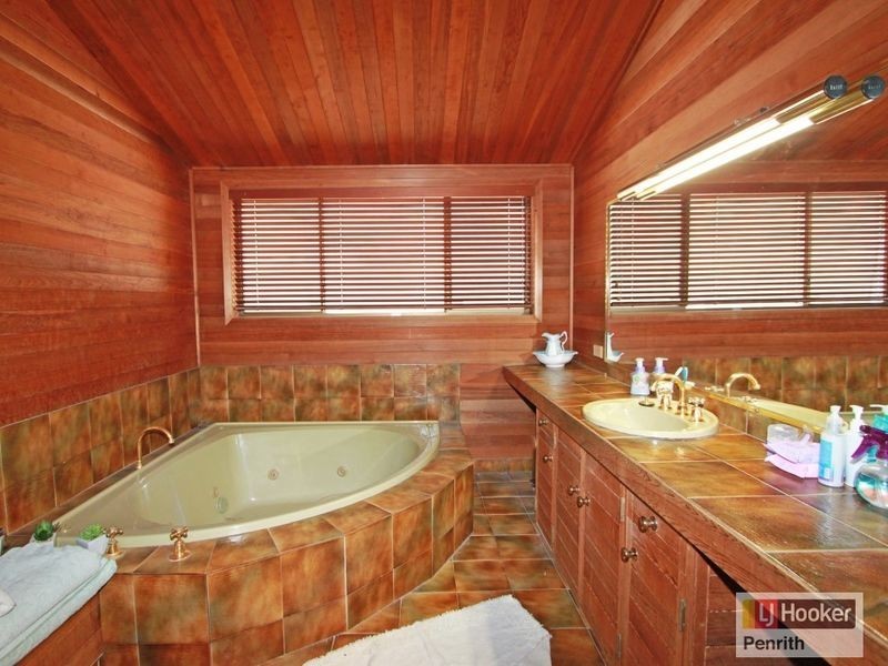 215 Smith Street, South Penrith NSW 2750