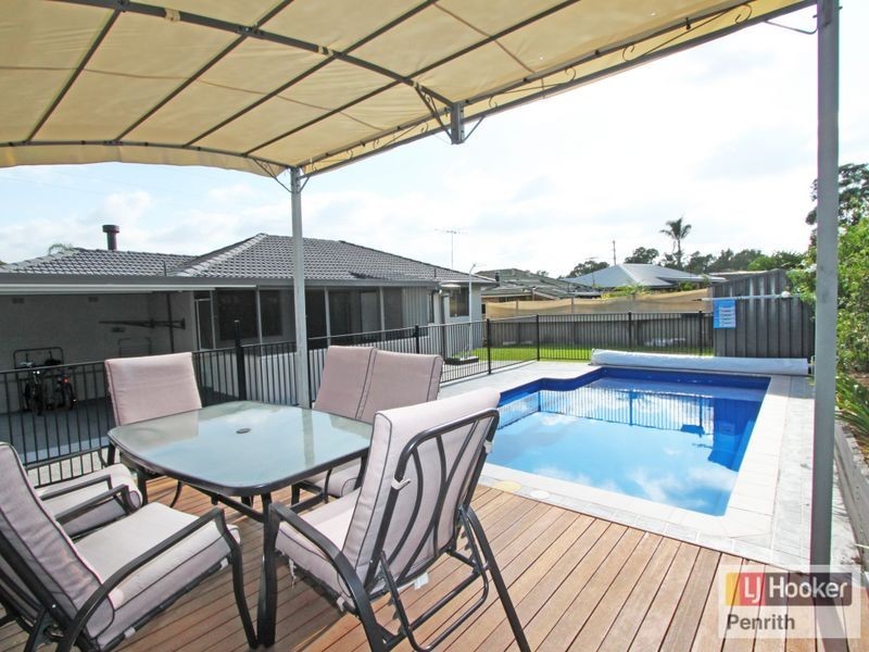 10 Roebuck Road, Werrington NSW 2747