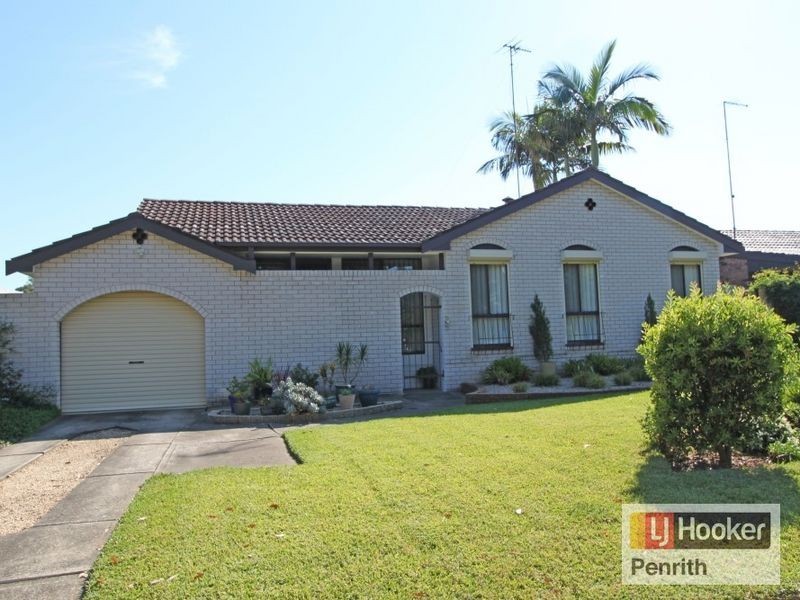 34 Lockyer Ave, Werrington County NSW 2747