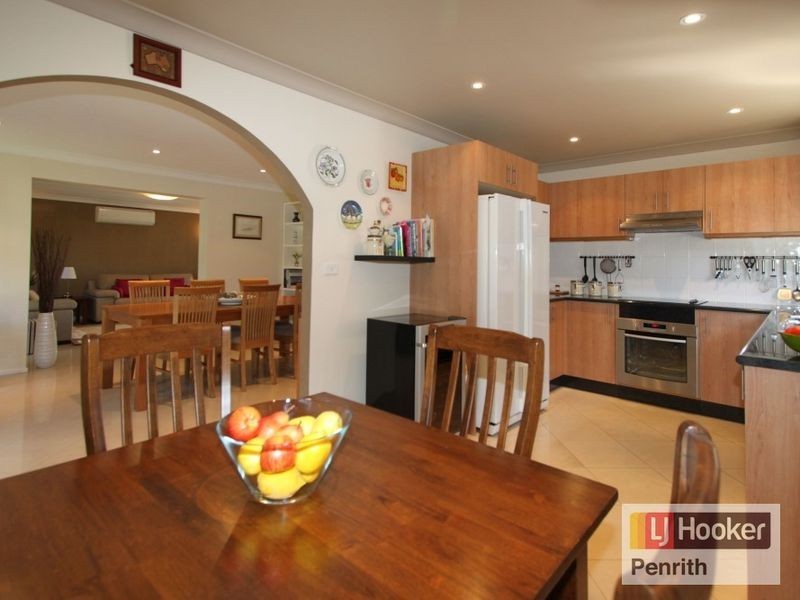 34 Lockyer Ave, Werrington County NSW 2747